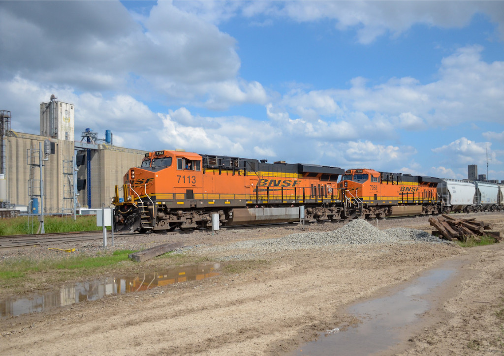 BNSF 7113